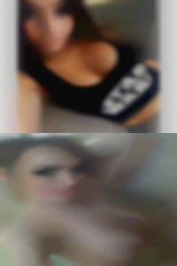4ft naked for dick swingers looking woman.