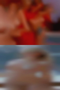 Free guaranteed horny women to tease my asshole.